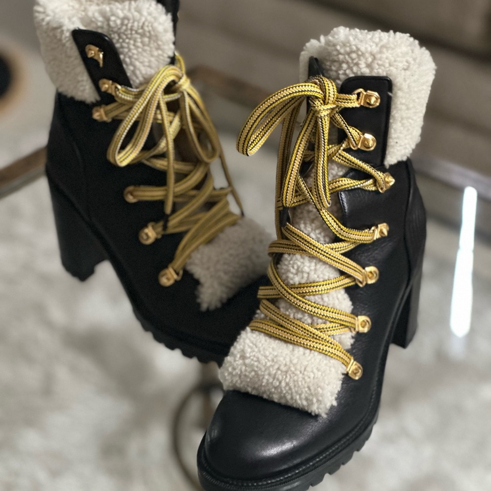 Stylish Black and Cream Women's Boots